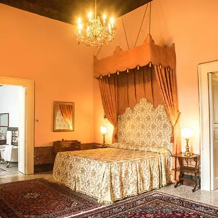 Castello Di Caccuri
